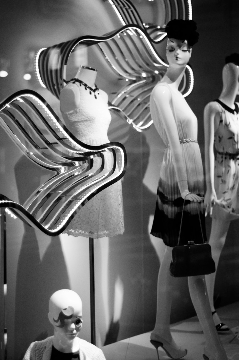 Interesting, but a magnet to go inside and spend?